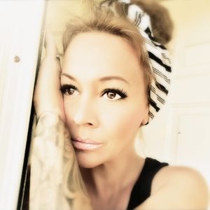 Meet your Posher, Paula